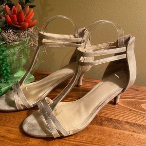 Cato Gold Womens Sandals, size 7M